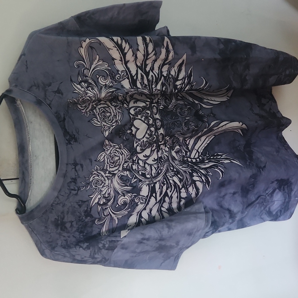 Purple design top